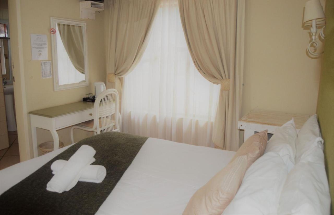 Buffalo Hotel Hectorspruit Ngoại thất bức ảnh